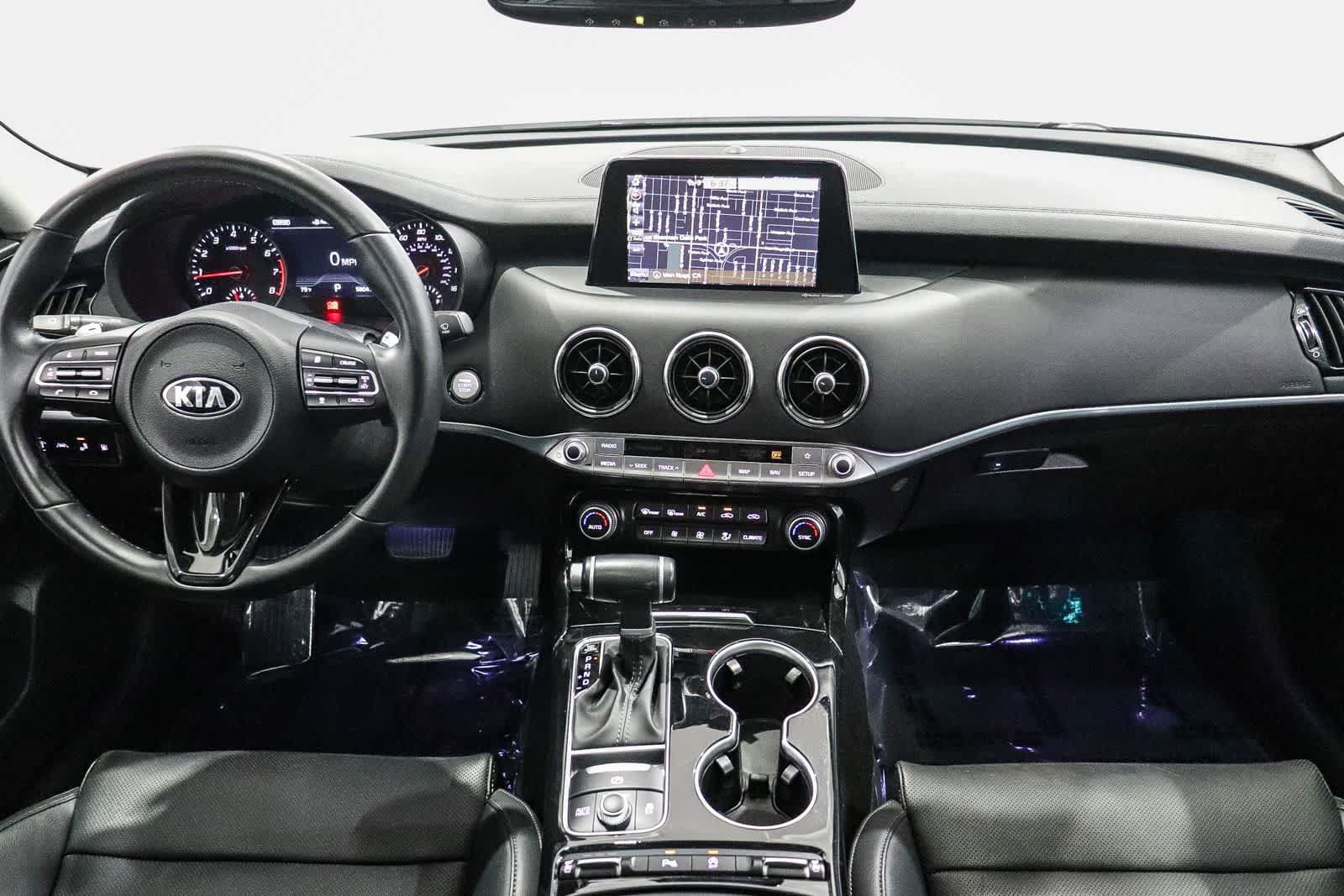 Used 2019 Kia Stinger Premium RWD image 13