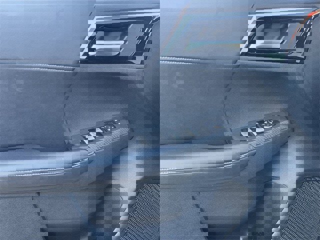 Used 2024 Mitsubishi Outlander SE image 26