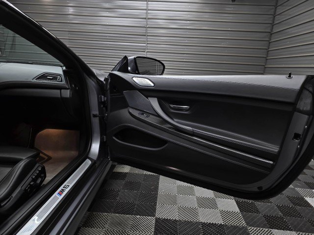 Used 2016 BMW M6 Convertible RWD image 35