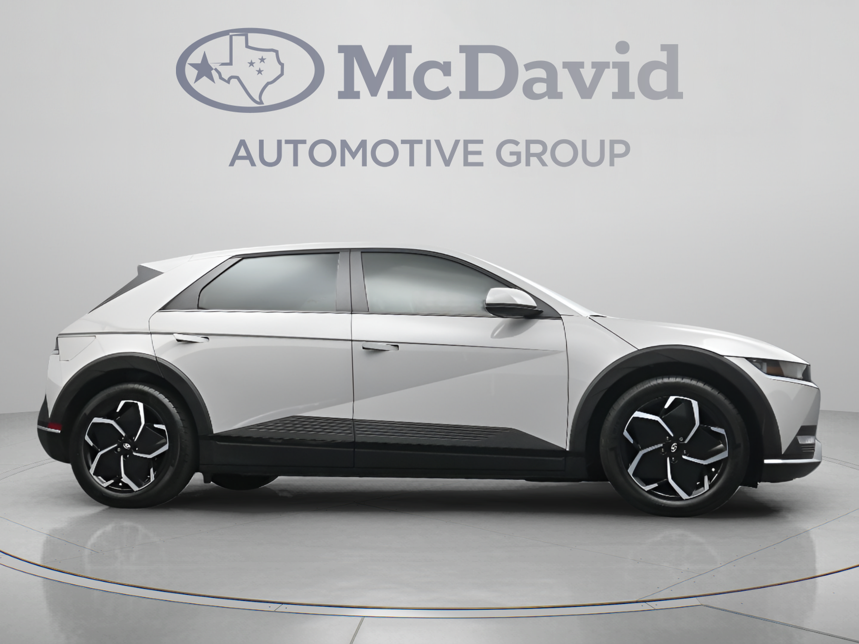 Used 2024 Hyundai Ioniq 5 SE RWD image 31