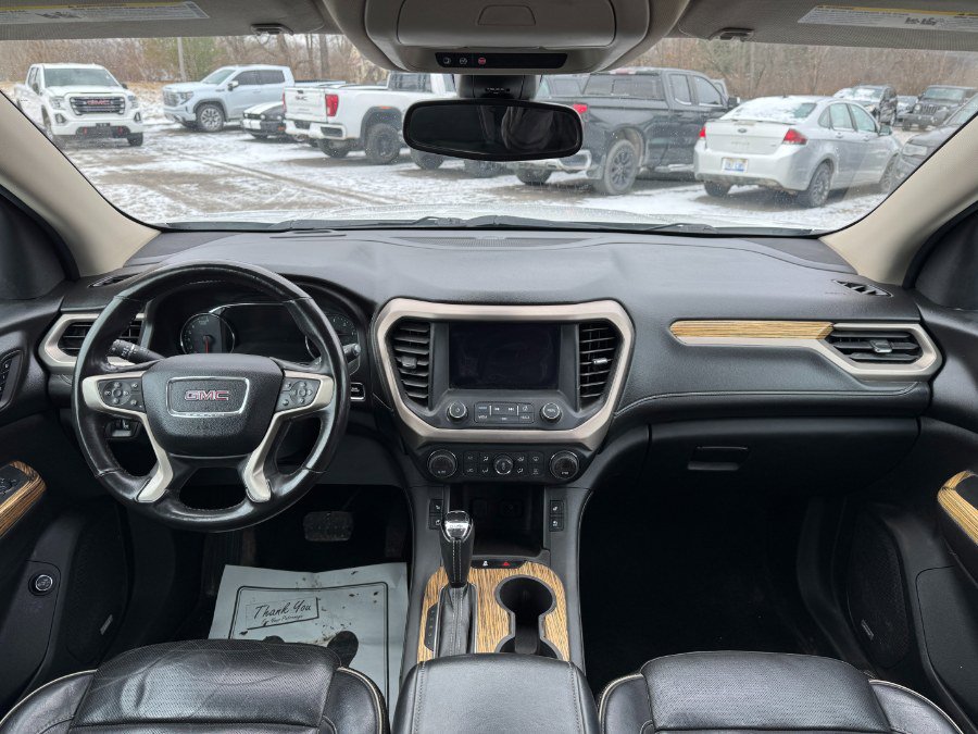 Used 2017 GMC Acadia Denali w/ Technology Package image 22