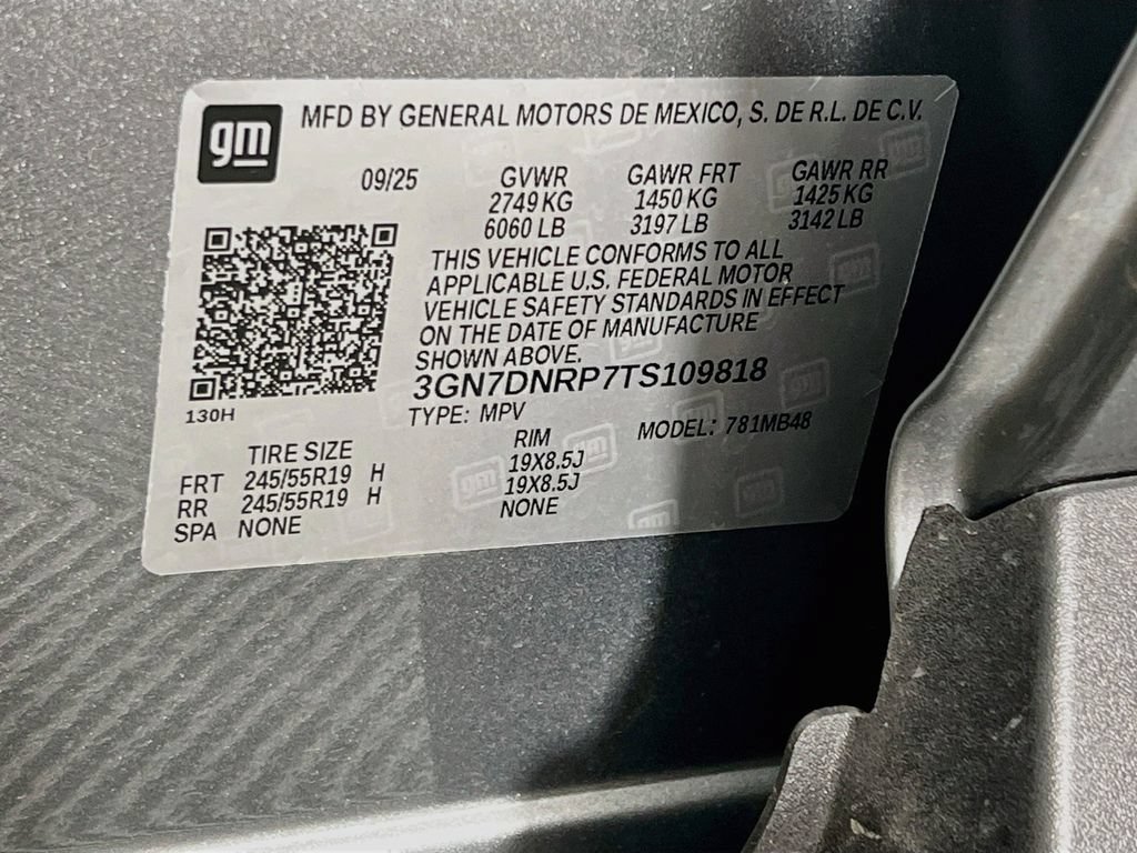 New 2026 Chevrolet Equinox EV LT FWD image 32