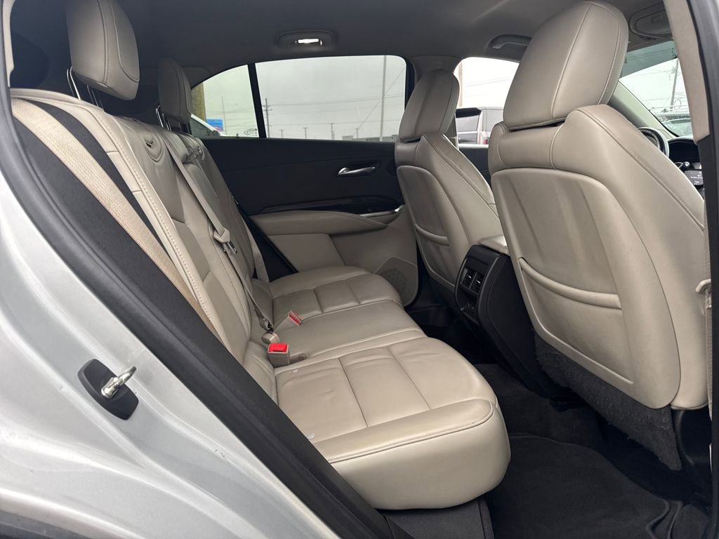 Used 2019 Cadillac XT4 Premium Luxury w/ Cold Weather Package image 15