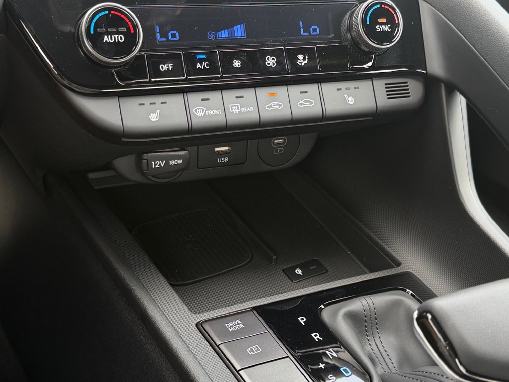 New 2026 Hyundai Elantra SEL Sport FWD image 25