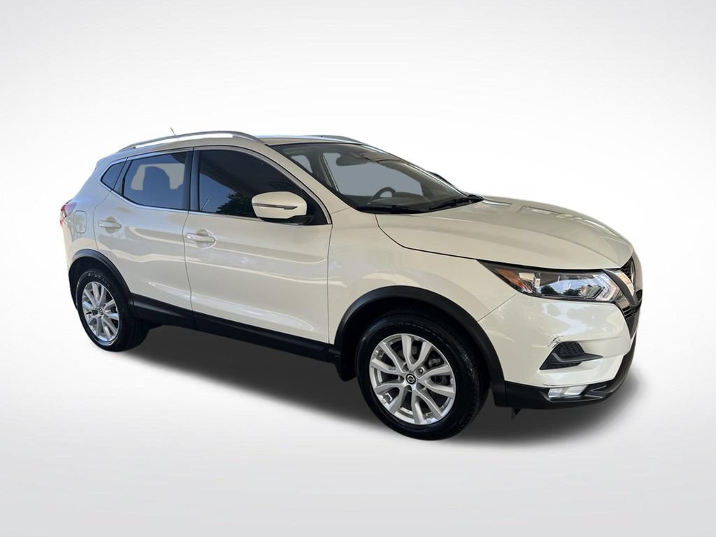 Used 2022 Nissan Rogue Sport SV AWD/4WD image 3