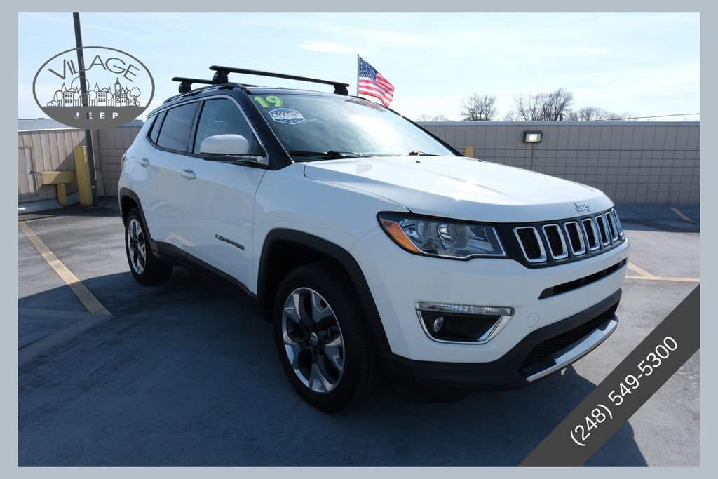 Used 2019 Jeep Compass Limited image 1