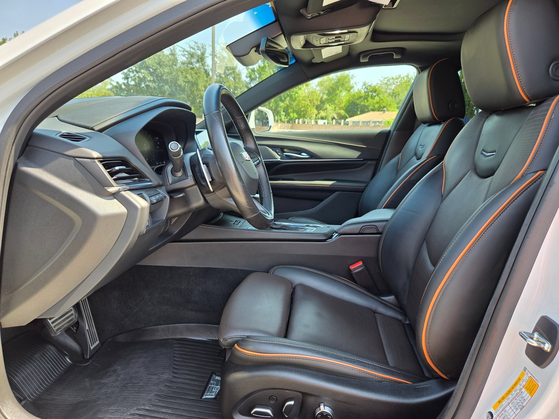 Used 2023 Cadillac CT4 Sport w/ Technology Package RWD image 9