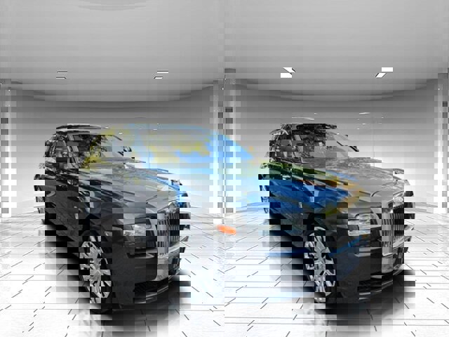 Used 2011 Rolls-Royce Ghost image 2