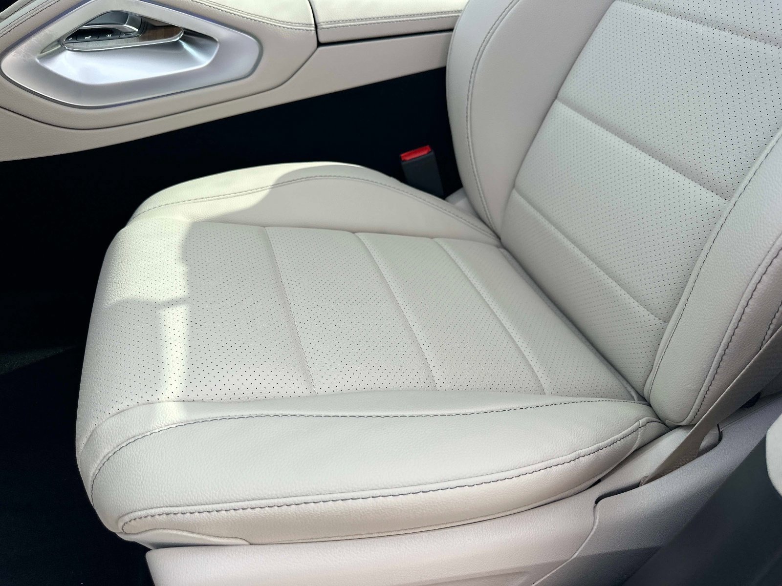 New 2026 Mercedes-Benz GLE 450 4MATIC image 21