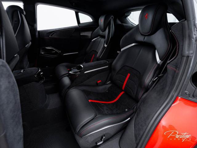 Used 2025 Ferrari Purosangue AWD/4WD image 30