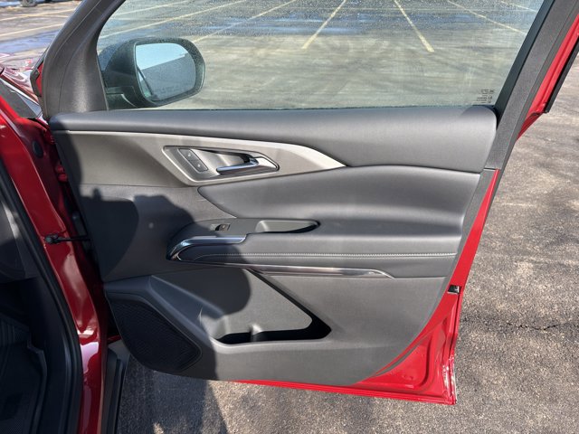 New 2026 Chevrolet Traverse LT image 33