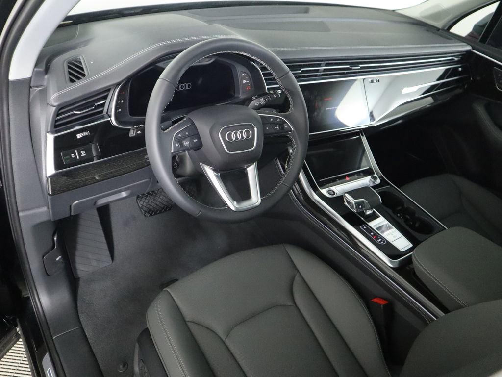 New 2025 Audi Q7 3.0T Premium Plus image 10