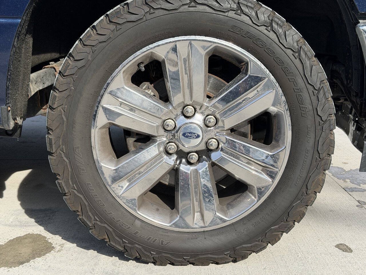 Used 2019 Ford F150 XLT w/ Equipment Group 302A Luxury AWD/4WD image 26