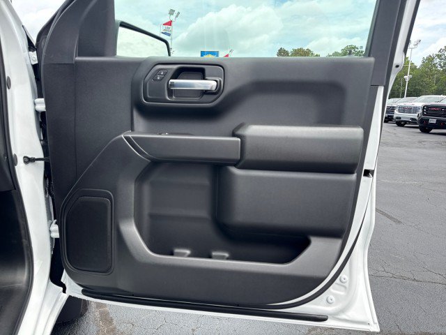 New 2026 Chevrolet Silverado 1500 Custom w/ LPO, Dark Essentials Package RWD image 13