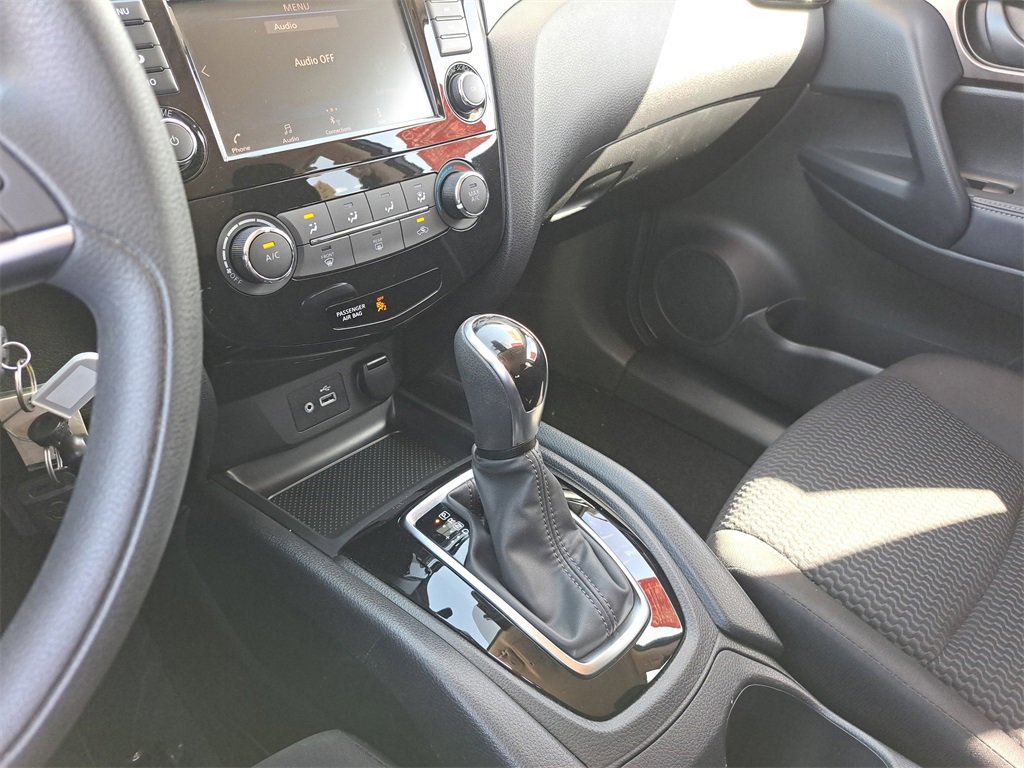 Certified 2021 Nissan Rogue Sport S image 30