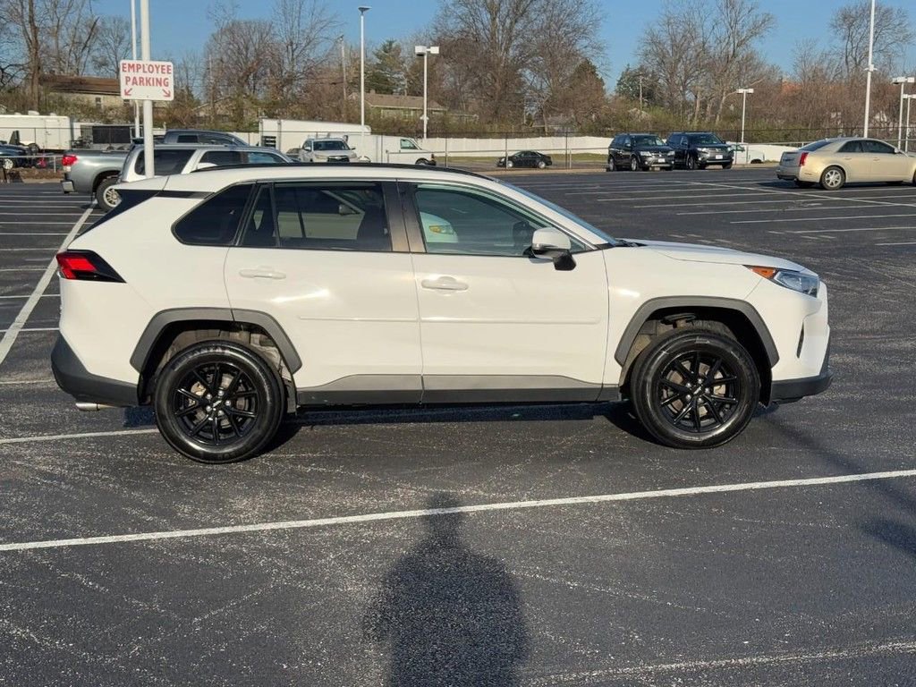 Certified 2021 Toyota RAV4 XLE w/ Carpet Mat Package (TMS) image 2