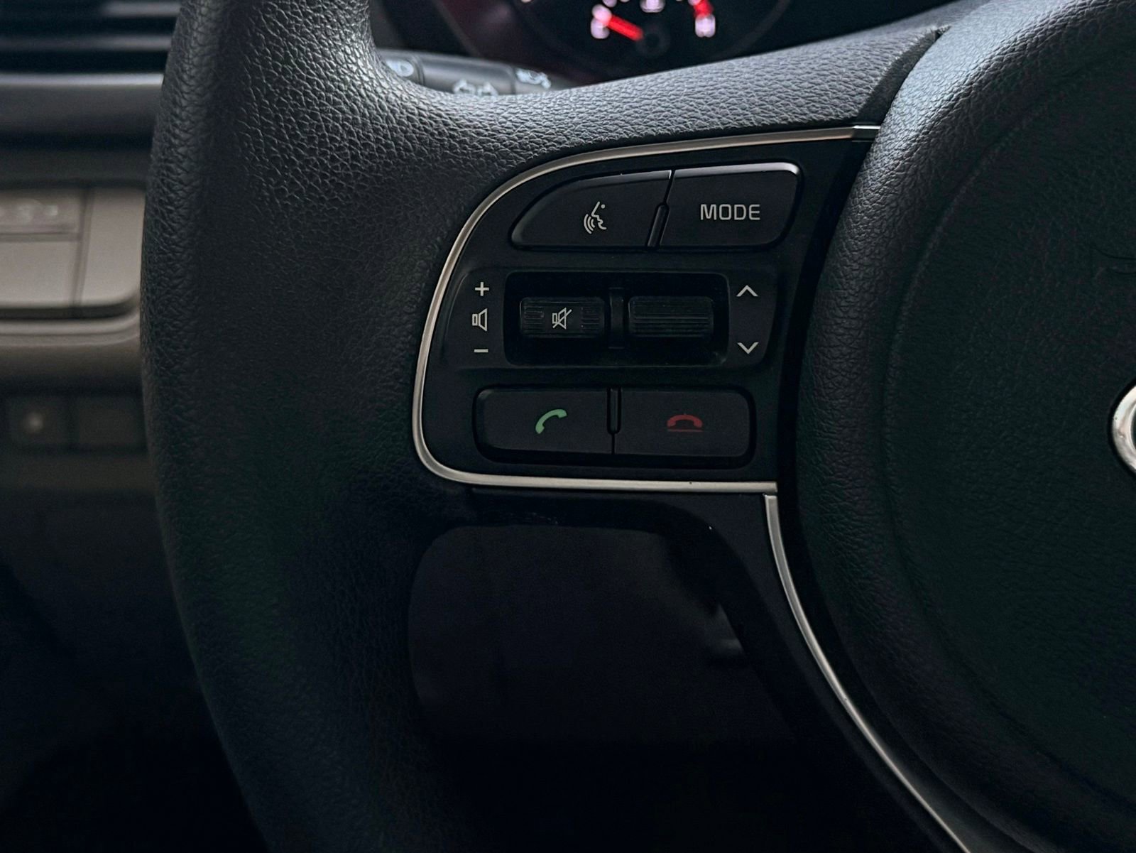 Used 2016 Kia Optima LX image 28