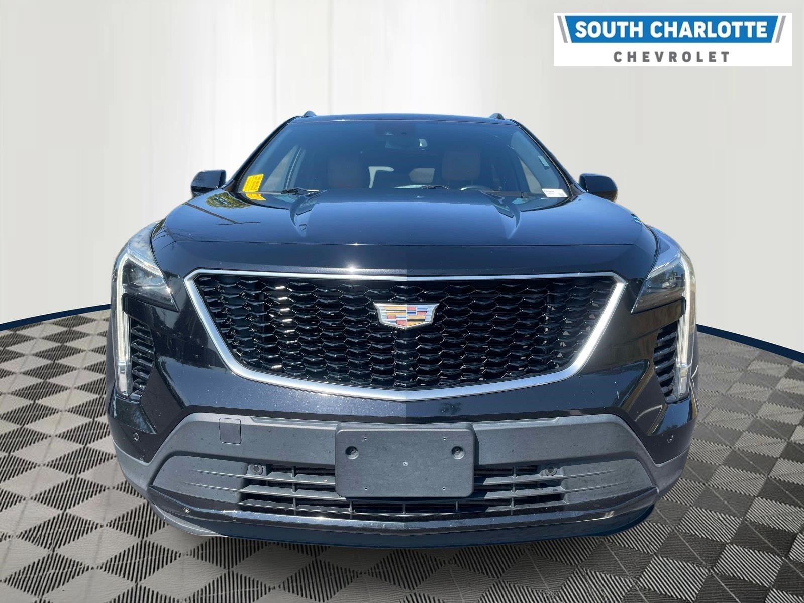 Used 2019 Cadillac XT4 Sport FWD image 2