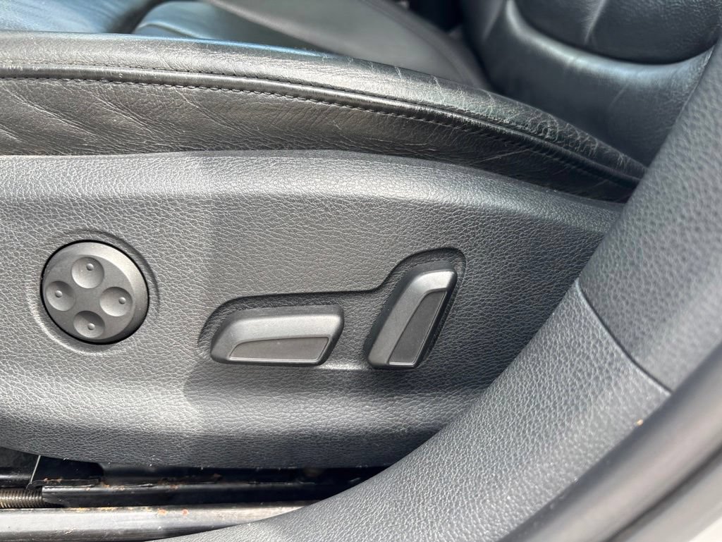 Used 2017 Audi A3 e-tron Premium FWD image 10