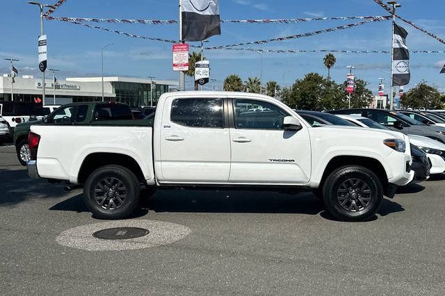Used 2023 Toyota Tacoma SR5 RWD image 3