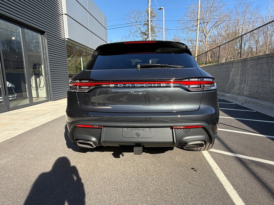 New 2026 Porsche Macan image 6