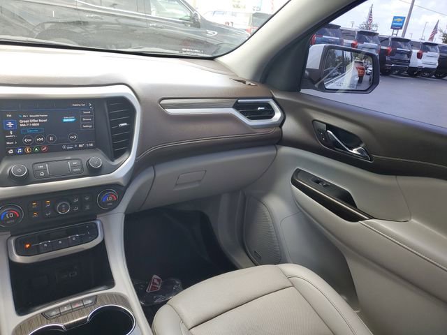 Used 2022 GMC Acadia SLT w/ Preferred Package image 14