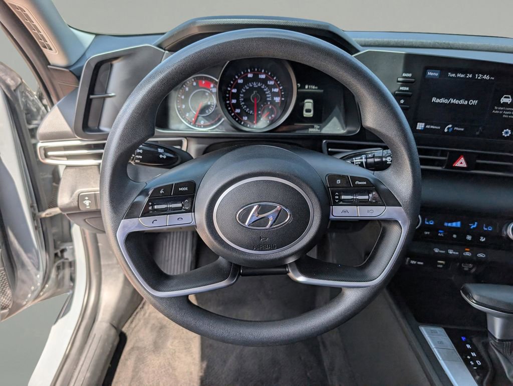 Used 2022 Hyundai Elantra SEL w/ Cargo Package image 20