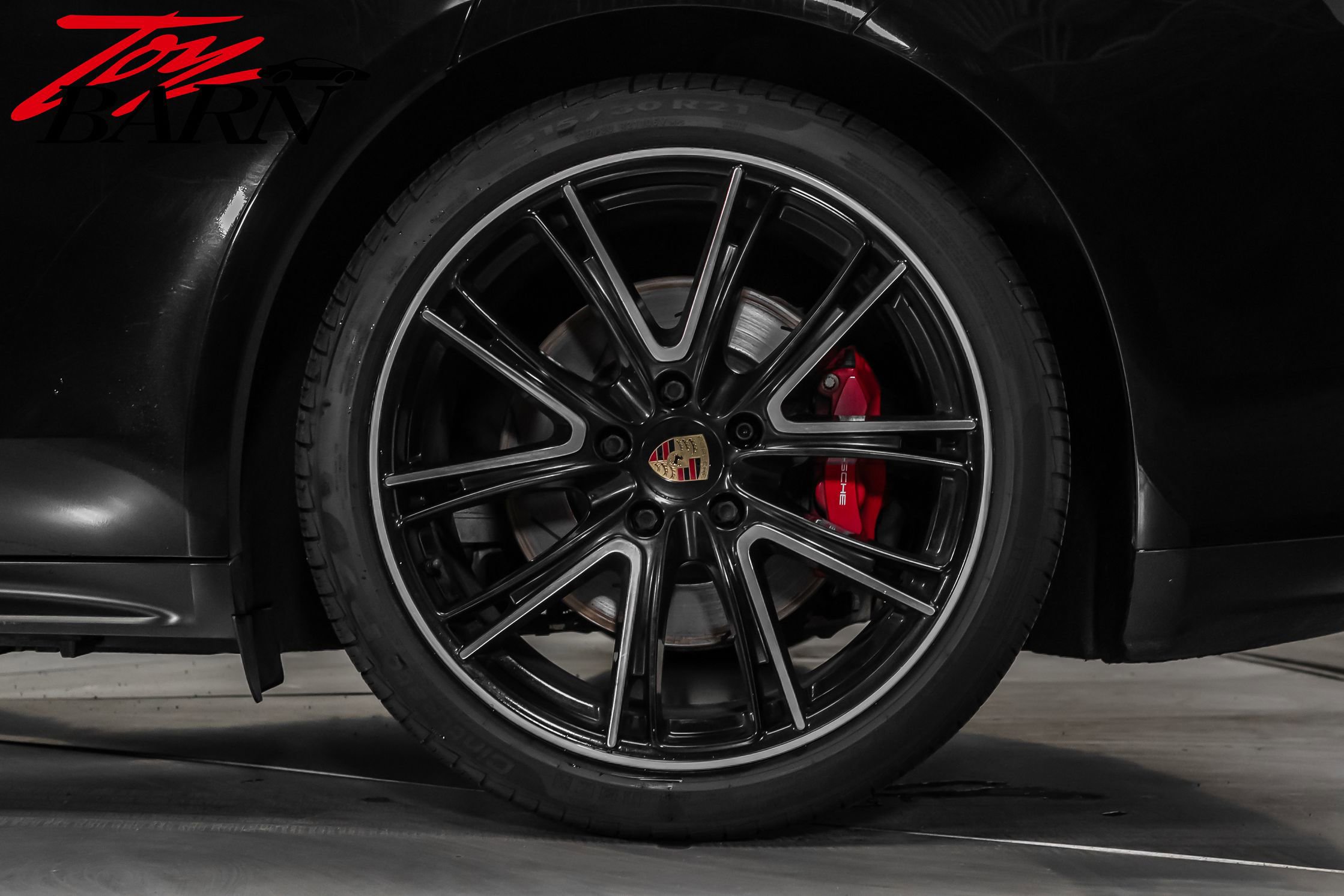 Used 2019 Porsche Panamera GTS image 16