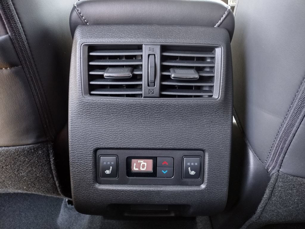 New 2026 Mitsubishi Outlander SEL Black Edition AWD/4WD image 27