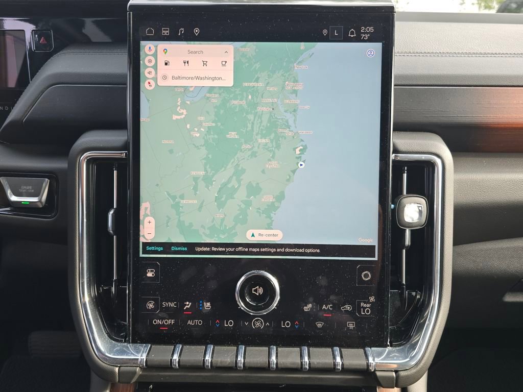 Used 2025 GMC Yukon XL Denali image 21