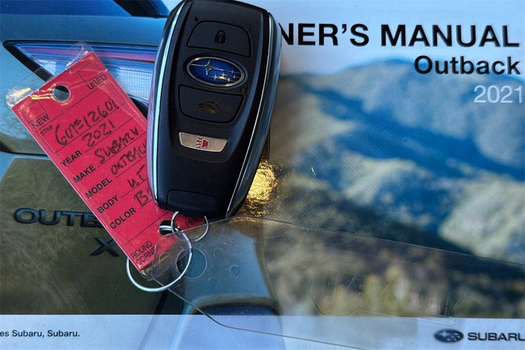 Used 2021 Subaru Outback Limited w/ Popular Package #2 image 13