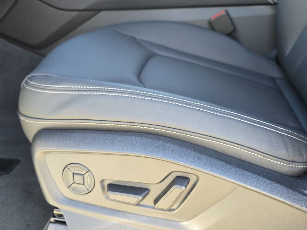 Certified 2026 Audi Q7 3.0T Premium Plus w/ Premium Plus Package AWD/4WD image 18