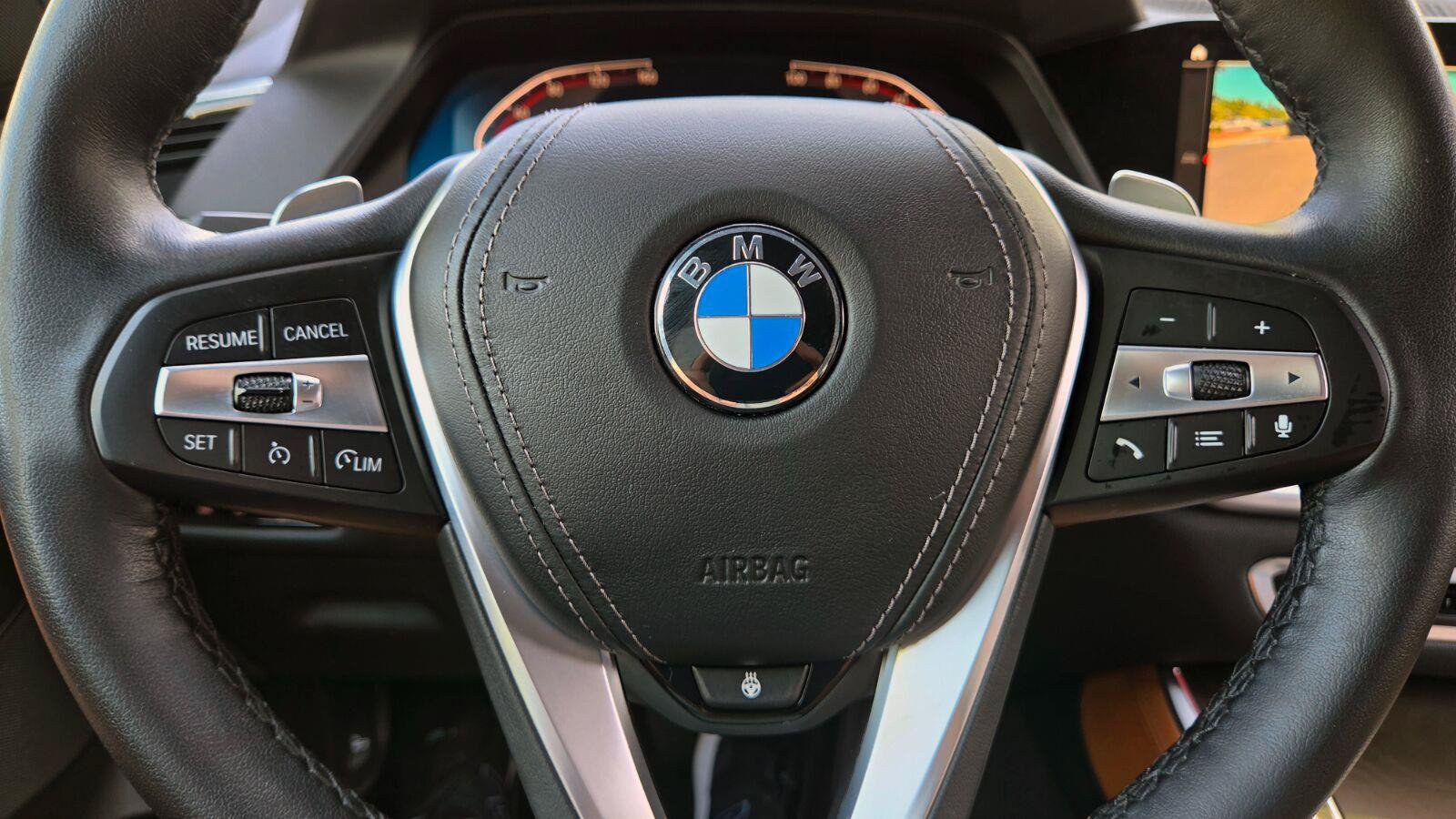 Used 2022 BMW X5 xDrive40i w/ Premium Package AWD/4WD image 26