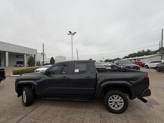 Certified 2026 Toyota Tacoma SR5 AWD/4WD image 8