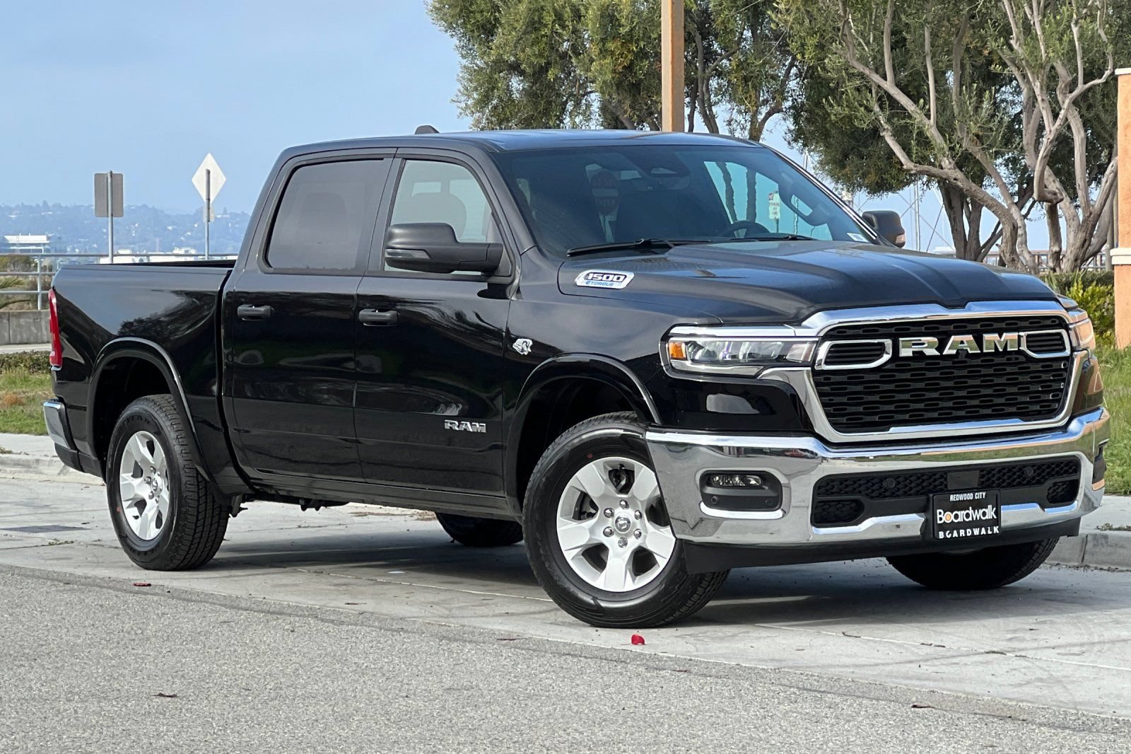 New 2026 RAM 1500 Big Horn AWD/4WD image 2