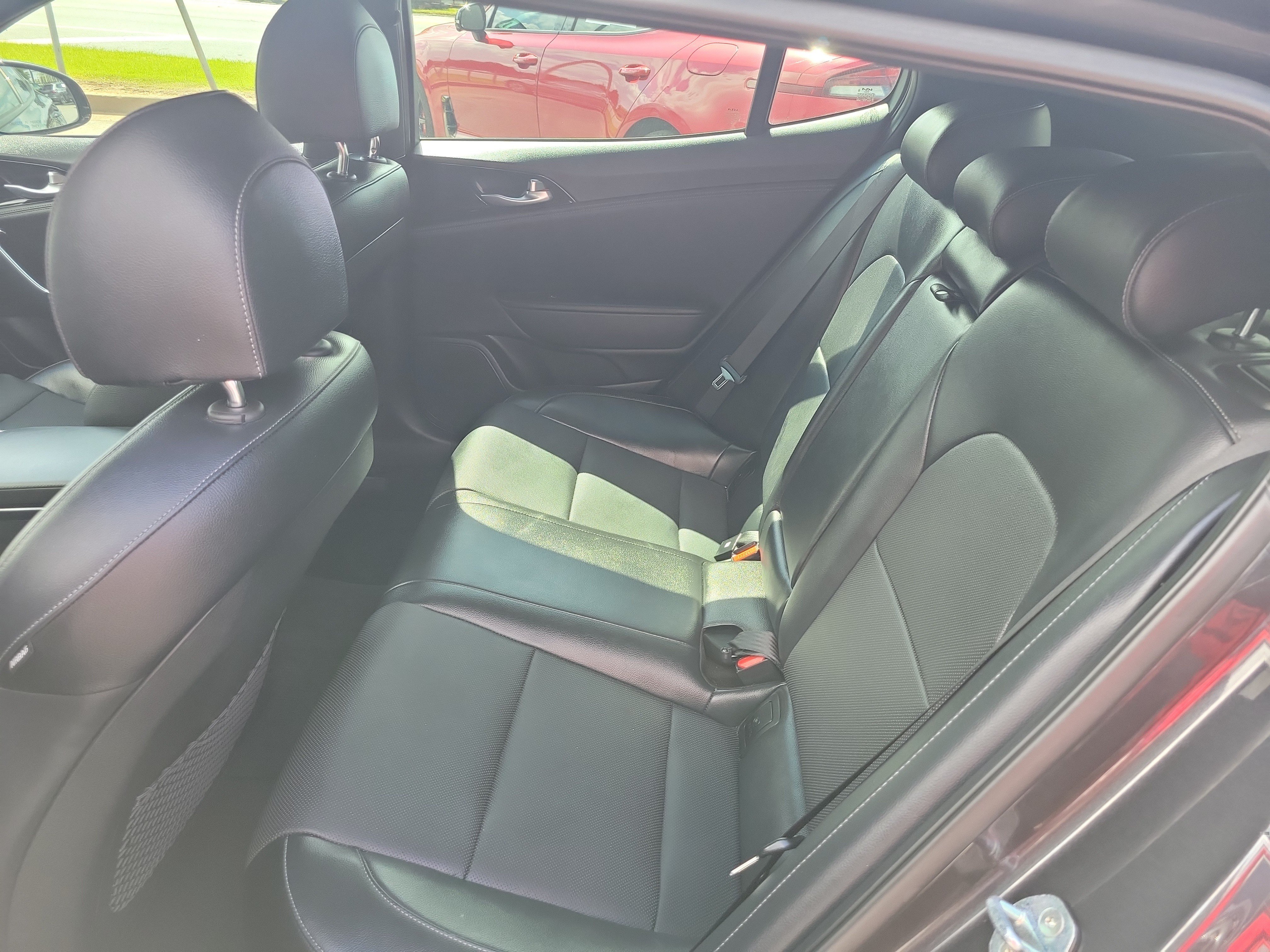 Certified 2022 Kia Stinger GT-Line RWD image 10