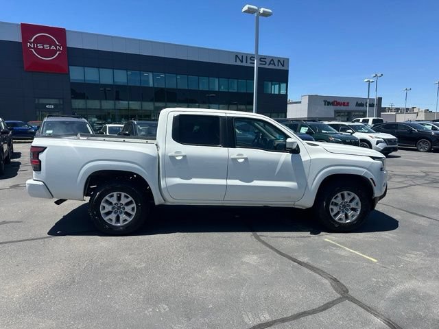 Used 2023 Nissan Frontier SV AWD/4WD image 13