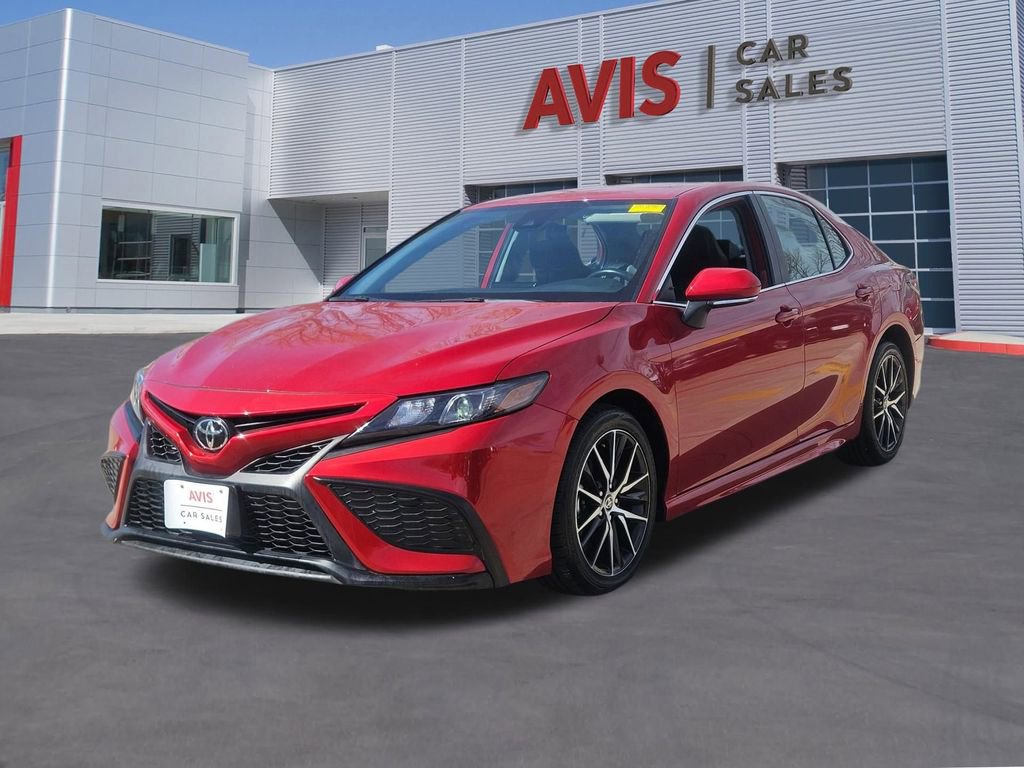 Used 2024 Toyota Camry SE