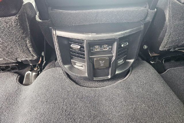 Used 2024 RAM 2500 Laramie w/ Safety Group AWD/4WD image 27