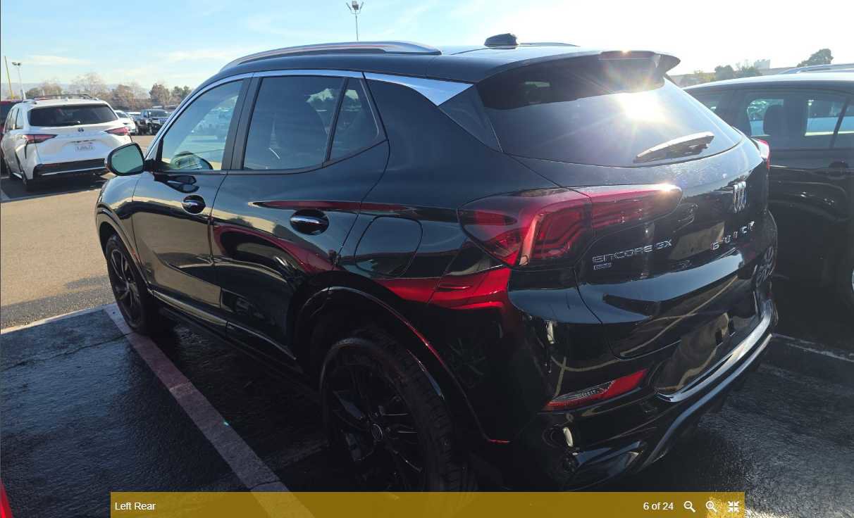 Used 2024 Buick Encore GX Sport Touring image 7