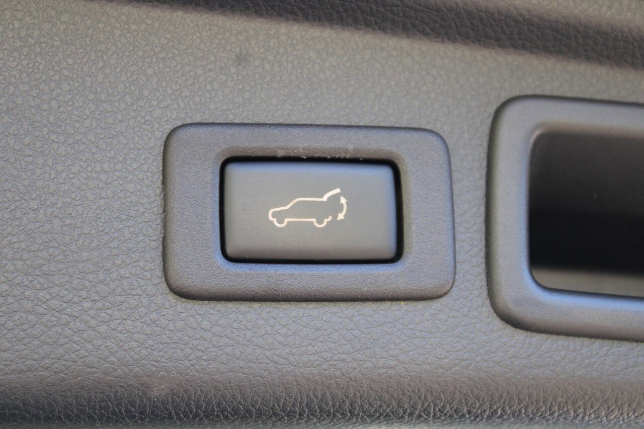 Used 2018 Subaru Forester 2.5i Touring image 15