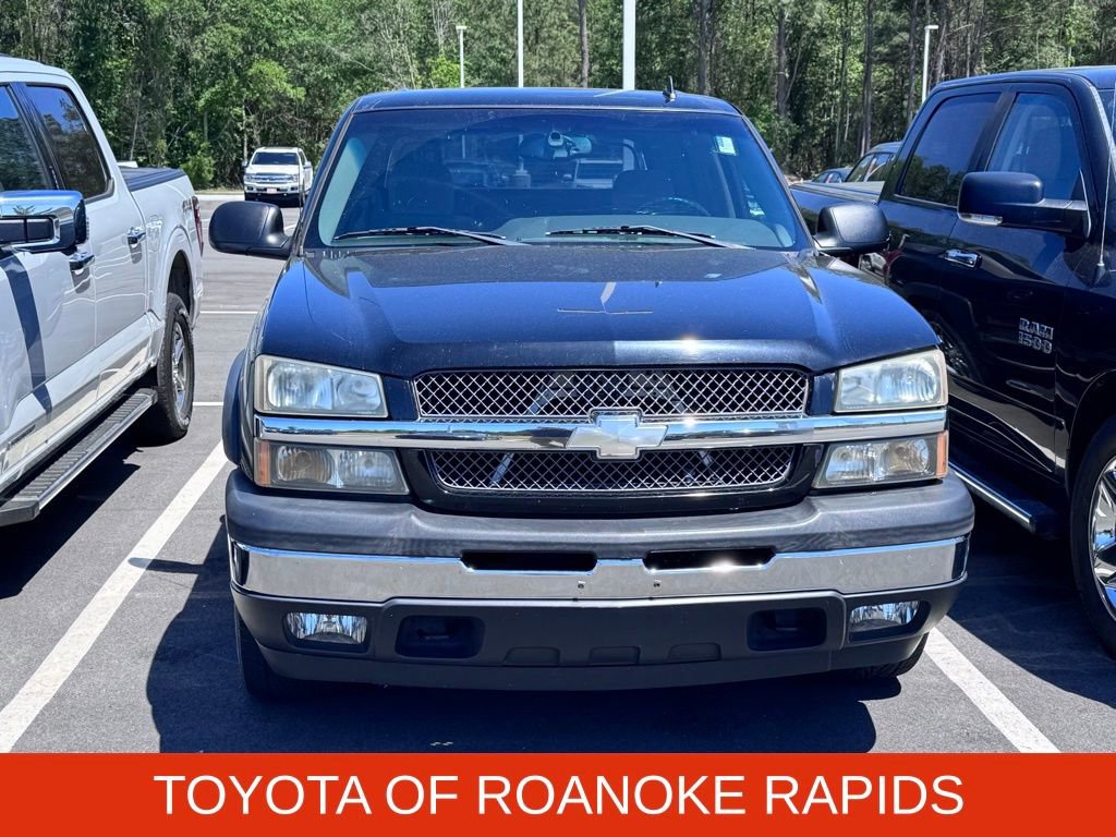 Used 2006 Chevrolet Avalanche LS RWD image 2