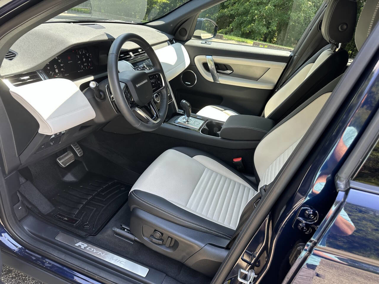 Used 2023 Land Rover Discovery Sport S R-Dynamic AWD/4WD image 22