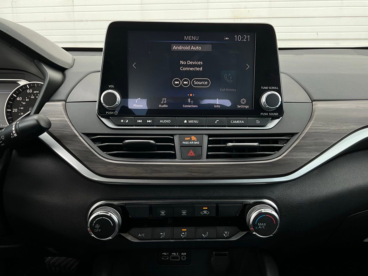 Used 2025 Nissan Altima 2.5 SV image 26