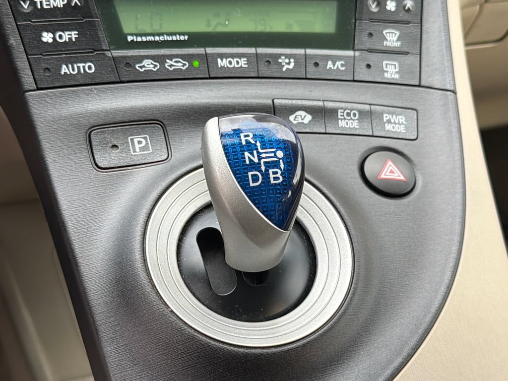 Used 2011 Toyota Prius Four w/ Solar Roof Pkg FWD image 23