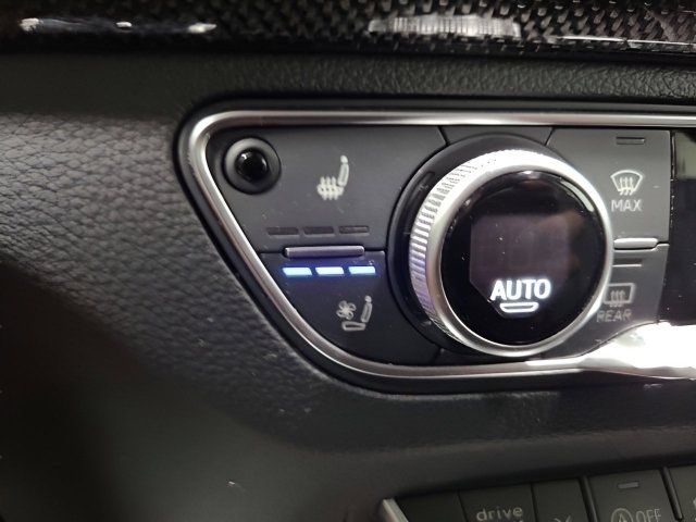 Used 2023 Audi SQ5 Premium Plus AWD/4WD image 32