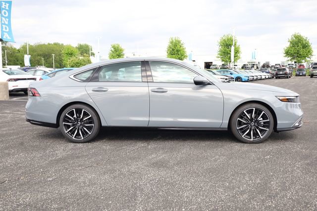 New 2026 Honda Accord Touring image 4