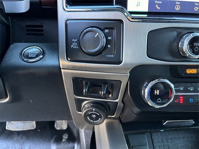 Used 2022 Ford F350 Platinum w/ Tremor Off-Road Package image 30