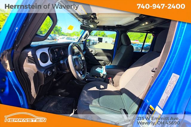 Used 2024 Jeep Gladiator Sport AWD/4WD image 13