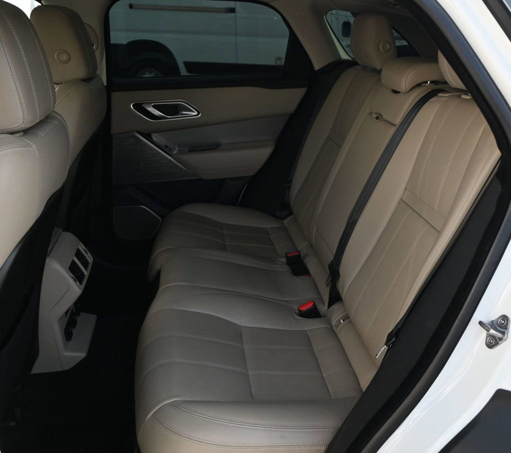 Used 2018 Land Rover Range Rover Velar S image 15